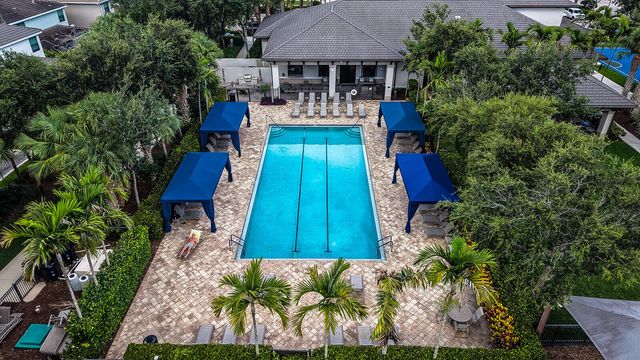 13808 Imperial Topaz Trail, Delray Beach, FL 33446