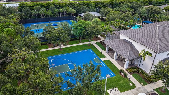 13808 Imperial Topaz Trail, Delray Beach, FL 33446