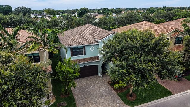 13808 Imperial Topaz Trail, Delray Beach, FL 33446
