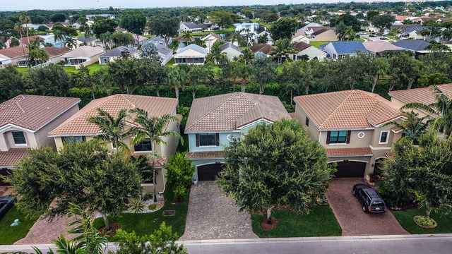13808 Imperial Topaz Trail, Delray Beach, FL 33446