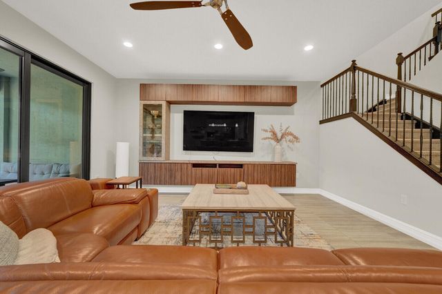 13808 Imperial Topaz Trail, Delray Beach, FL 33446