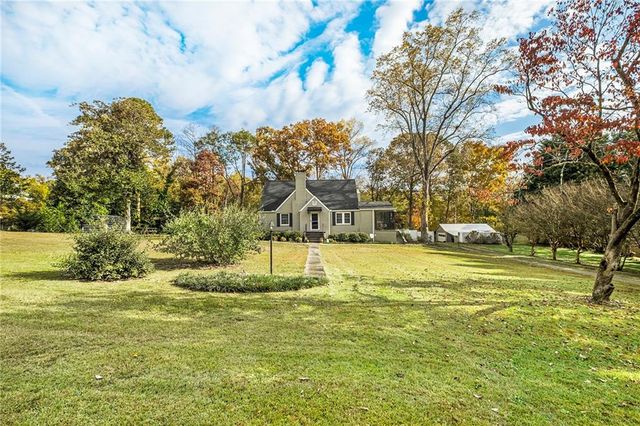 139 Myrtle Street, Toccoa, GA 30577