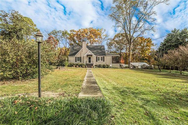 139 Myrtle Street, Toccoa, GA 30577