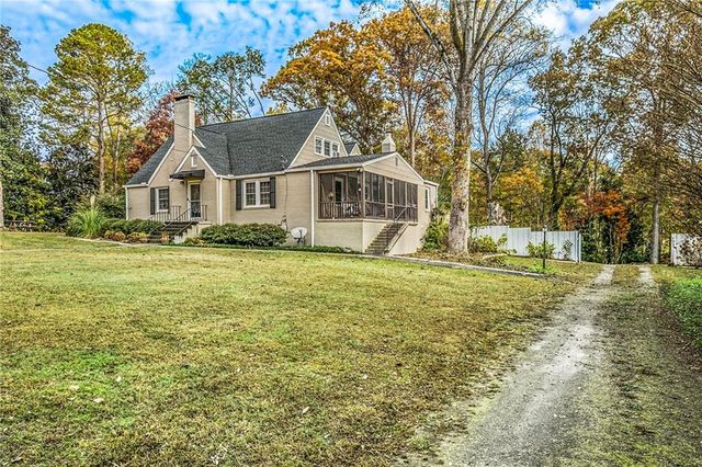 139 Myrtle Street, Toccoa, GA 30577