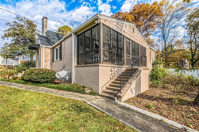 139 Myrtle Street, Toccoa, GA 30577