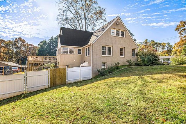 139 Myrtle Street, Toccoa, GA 30577