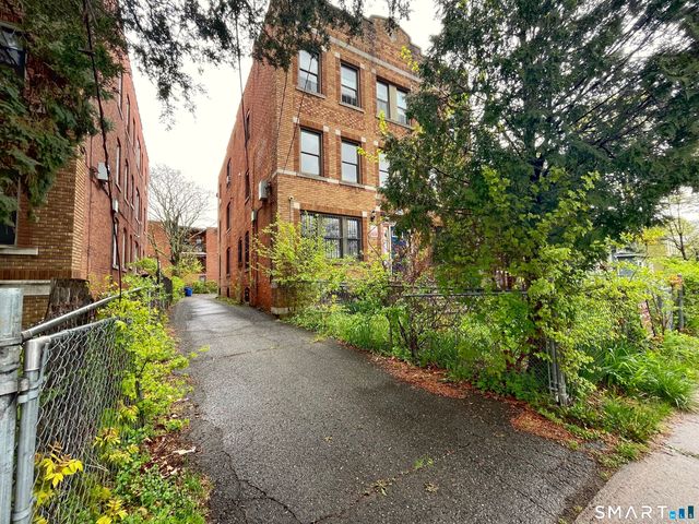 88-90 Clark Street Apt. 5, Hartford, CT 06120