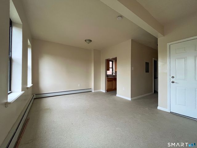 88-90 Clark Street Apt. 5, Hartford, CT 06120