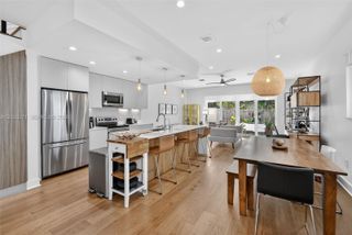 560 SW 6th Ave, Fort Lauderdale, FL 33315