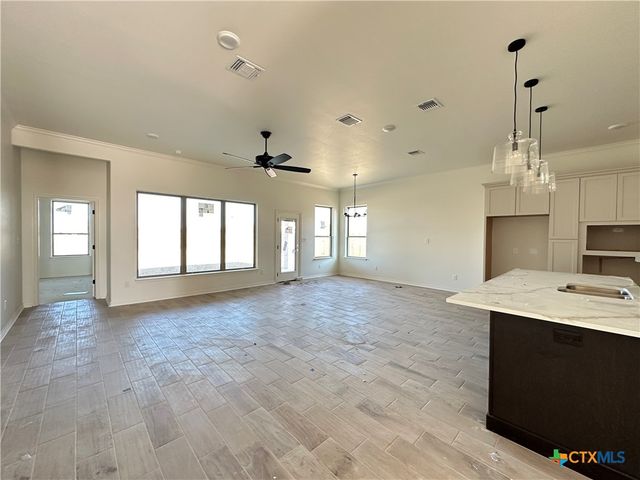 914 Alice Circle, Temple, TX 76502