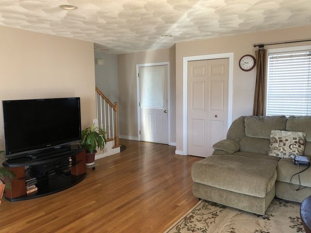 111 Oxford St B, Revere, MA 02151