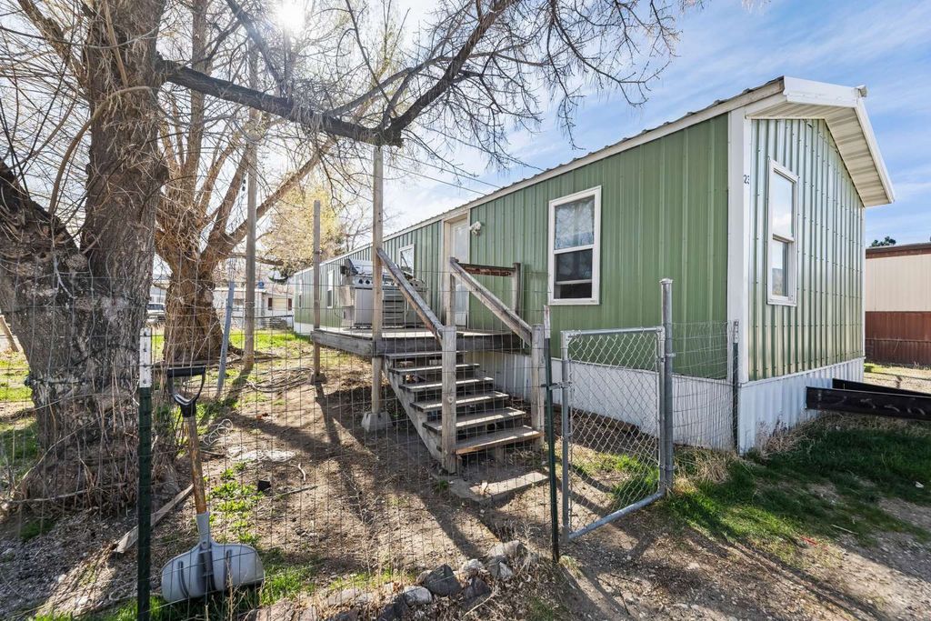 1 View Vista Drive 23, Livingston, MT 59047