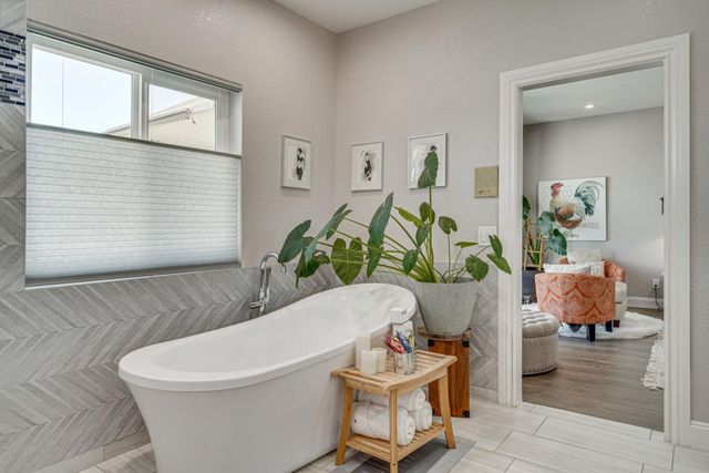 1944 Windward Point, Discovery Bay, CA 94505