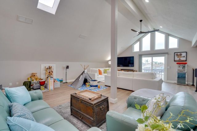 1944 Windward Point, Discovery Bay, CA 94505