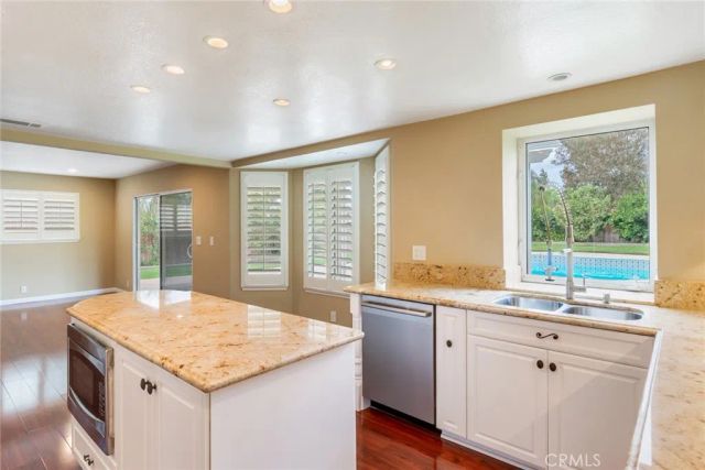 625 Greenwood Court, Redlands, CA 92373
