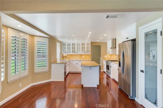 625 Greenwood Court, Redlands, CA 92373