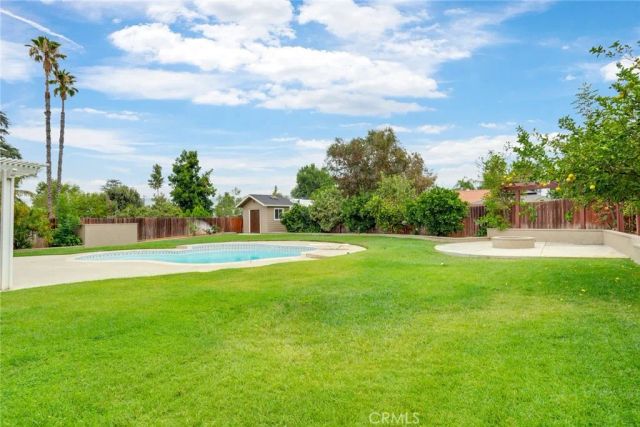 625 Greenwood Court, Redlands, CA 92373