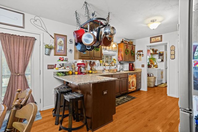 4348 Stewartsville RD, Moneta, VA 24121