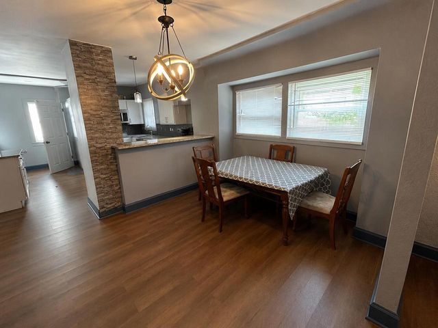 4186 N 15th STREET, Milwaukee, WI 53209