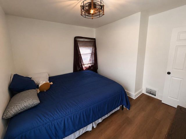 4186 N 15th STREET, Milwaukee, WI 53209