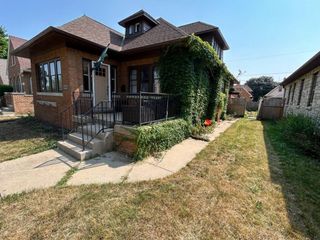 4186 N 15th STREET, Milwaukee, WI 53209