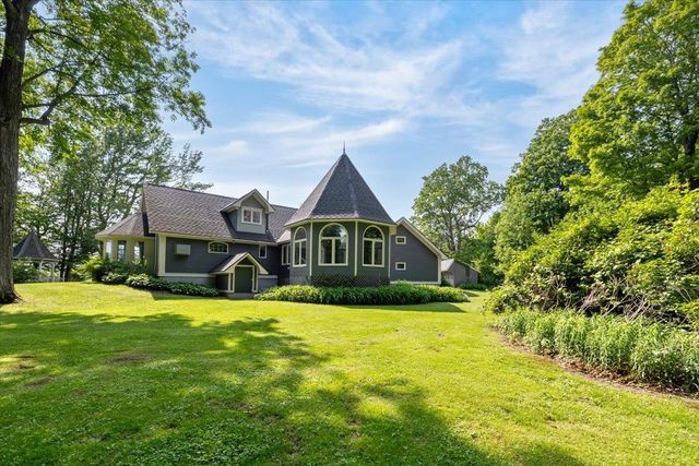 98 Sugar Maple Drive, Swanton, VT 05488