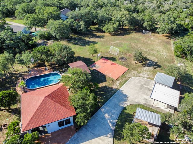 13540 Sleepy Oaks, San Antonio, TX 78253