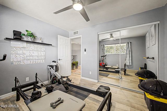3960 W GLENAIRE Drive, Phoenix, AZ 85053