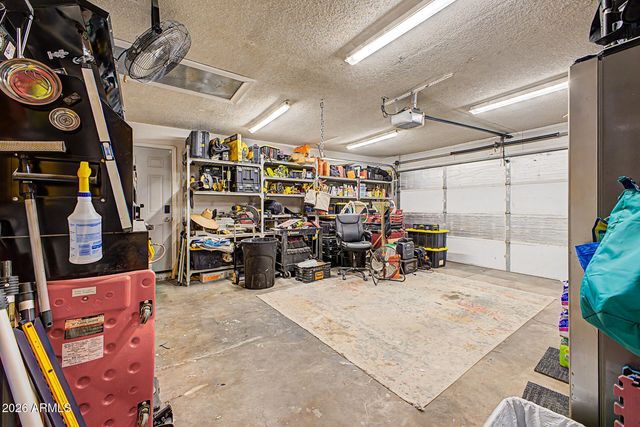3960 W GLENAIRE Drive, Phoenix, AZ 85053