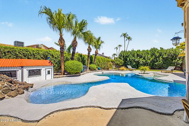 3960 W GLENAIRE Drive, Phoenix, AZ 85053