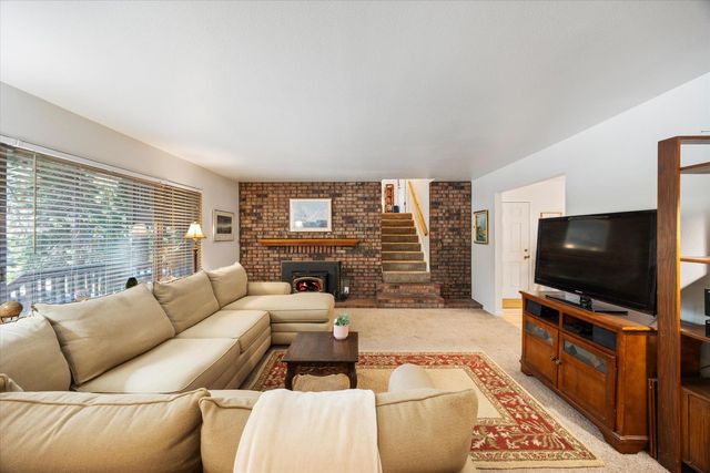17642 Stella Ct, Pioneer, CA 95666
