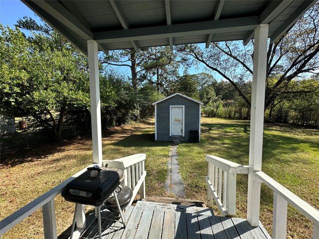 309 S Pitzer Street, Colmesneil, TX 75938