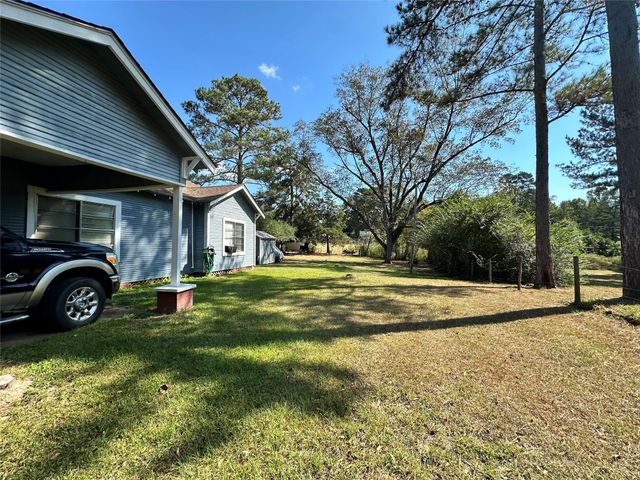 309 S Pitzer Street, Colmesneil, TX 75938
