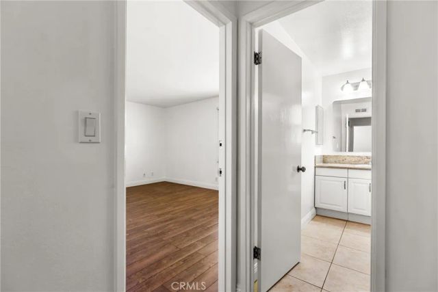 1741 Tustin, Costa Mesa, CA 92627