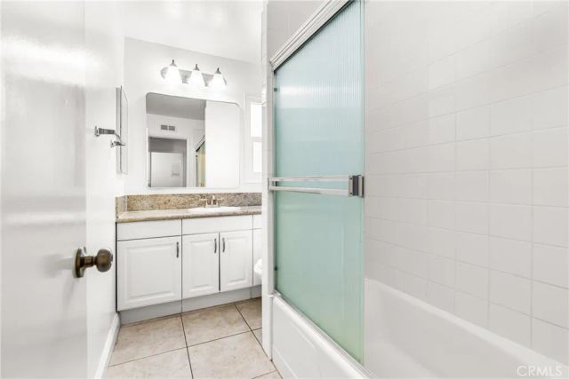 1741 Tustin, Costa Mesa, CA 92627