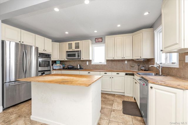 2457 Williams Court, Bellmore, NY 11710