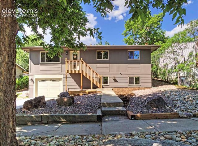 622 Mountain Avenue, Colorado Springs, CO 80905