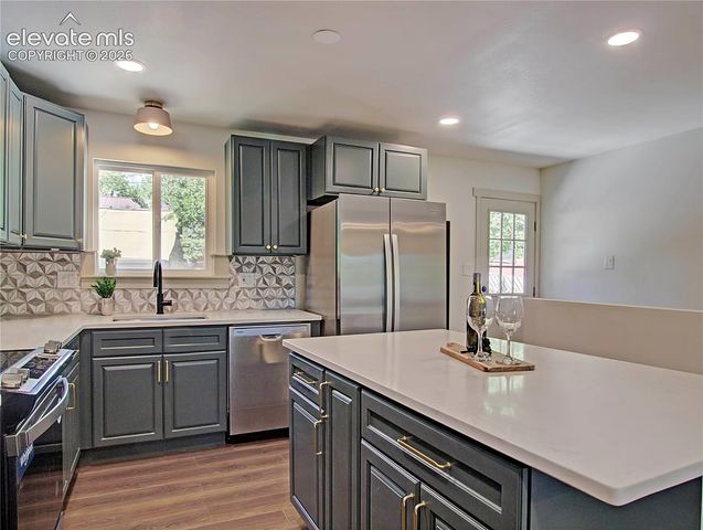 622 Mountain Avenue, Colorado Springs, CO 80905