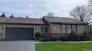 8443 Tara Lane, White Lake Charter Township, MI 48386