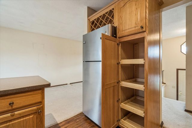 3620 Western Pine Drive NE, Cedar Rapids, IA 52402