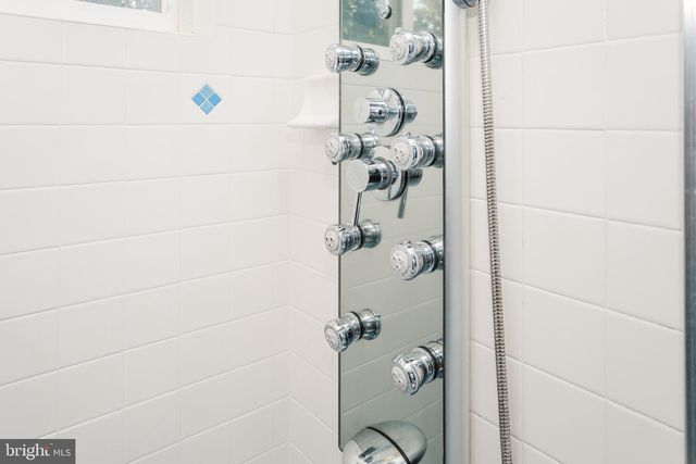 8901 BEAUCHAMP DR, Alexandria, VA 22309