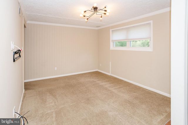 8901 BEAUCHAMP DR, Alexandria, VA 22309