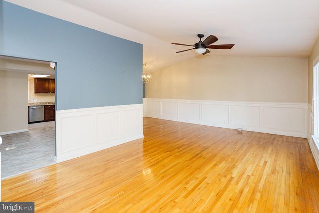 8901 BEAUCHAMP DR, Alexandria, VA 22309