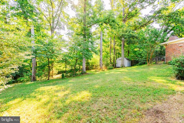 8901 BEAUCHAMP DR, Alexandria, VA 22309