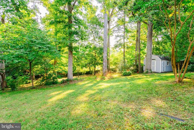 8901 BEAUCHAMP DR, Alexandria, VA 22309