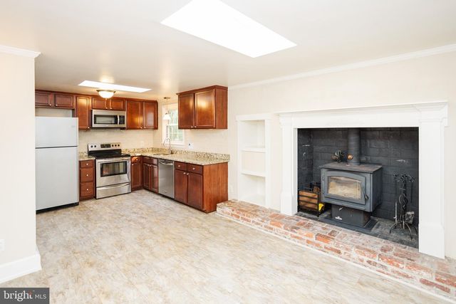 8901 BEAUCHAMP DR, Alexandria, VA 22309