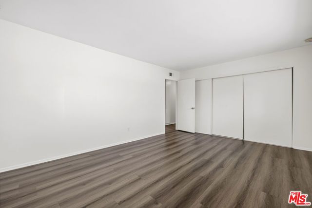 6741 Buffalo Avenue, Los Angeles, CA 91401
