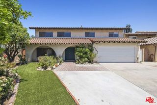 6741 Buffalo Avenue, Los Angeles, CA 91401