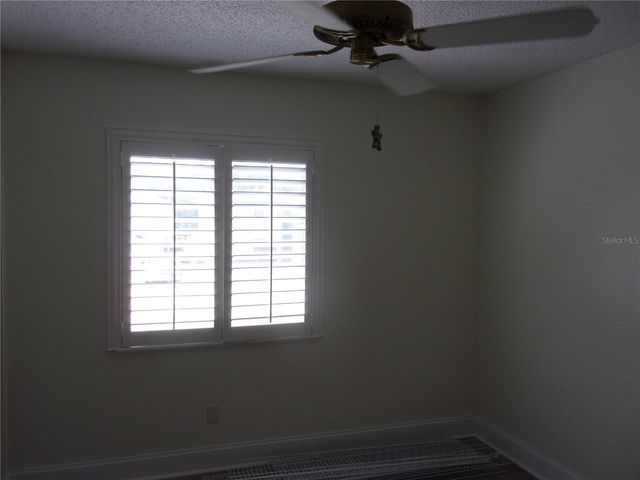 132 E CYPRESS COURT, Oldsmar, FL 34677