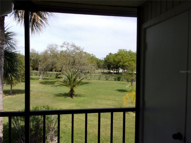 132 E CYPRESS COURT, Oldsmar, FL 34677